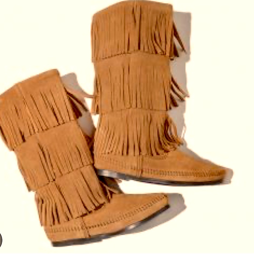 Minnetonka Suede Boho Mid-Moccasins